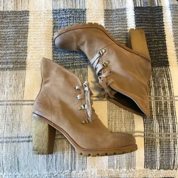 UGG Australia Calynda Seude Ankle Booties Womens Sz 10 Winter Cute Warm - Picture 3 of 10